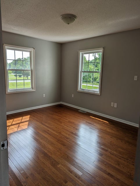 Photo #15: 19275 Wyndale Road