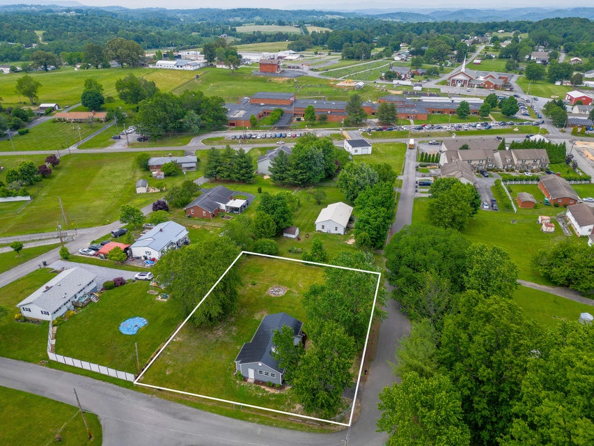 Photo #2: 122 Skyland Drive