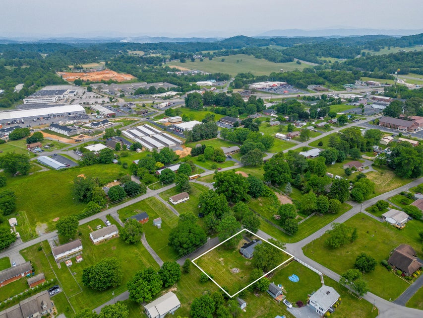 Photo #31: 122 Skyland Drive