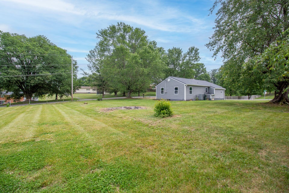 Photo #44: 122 Skyland Drive