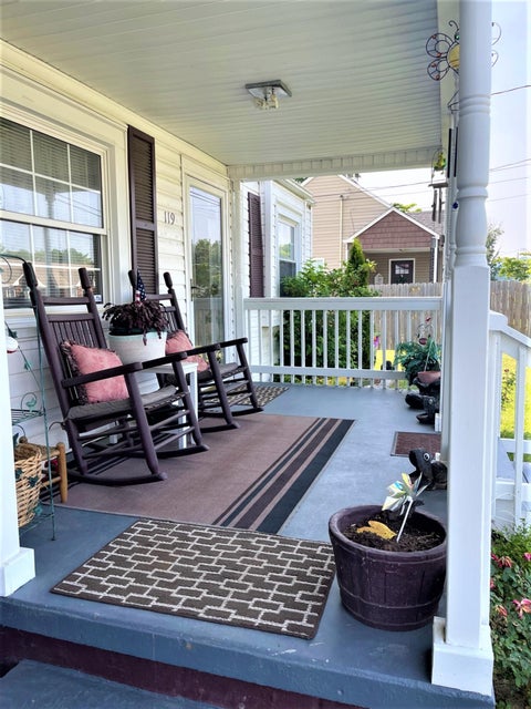 Photo #6: 119 Williams Avenue