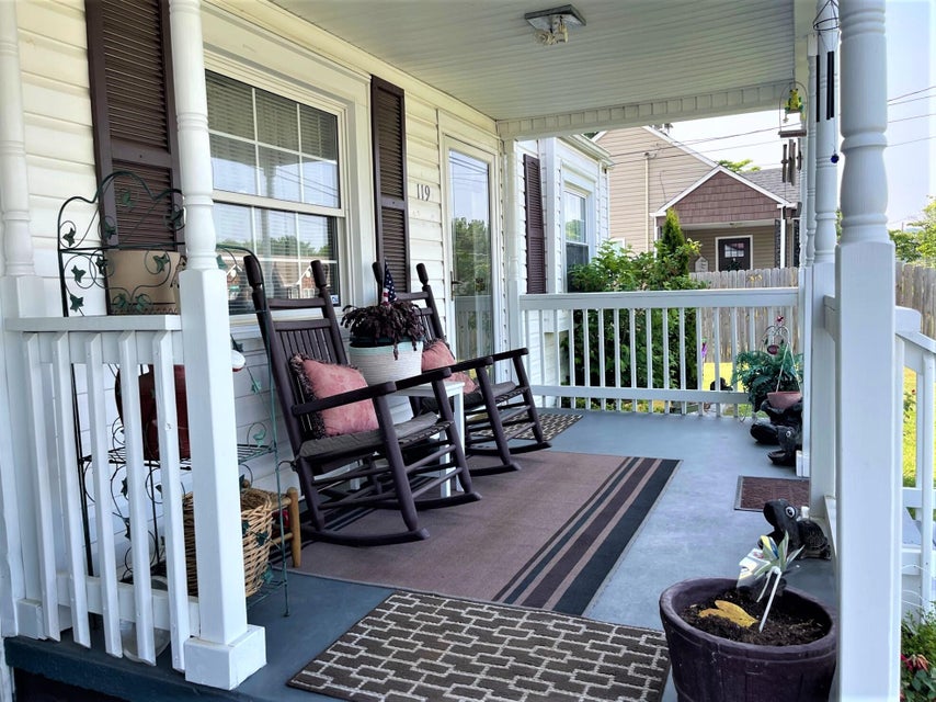 Photo #7: 119 Williams Avenue