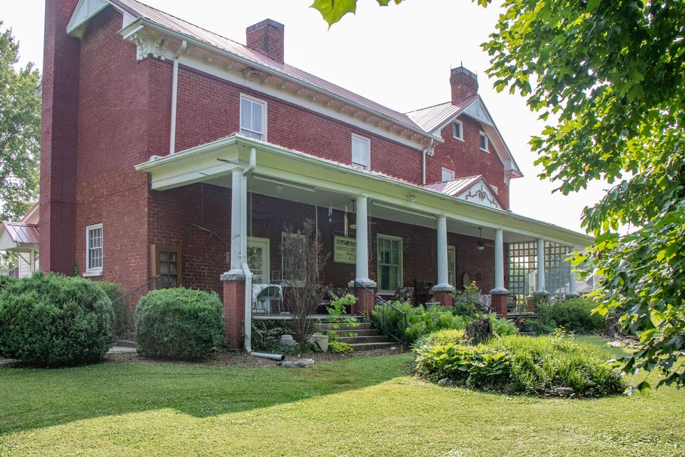Photo #63: 240 Maplehurst Lane
