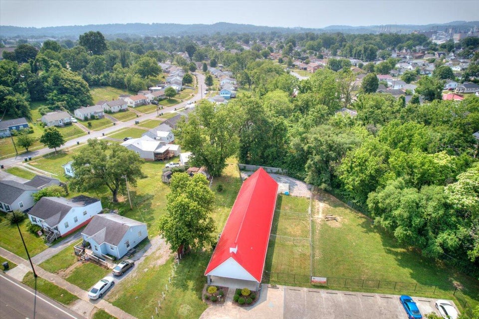 Photo #6: 1045 Wilcox Drive