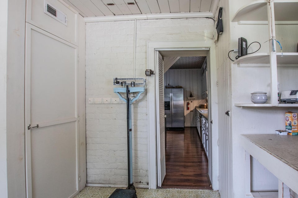 Photo #26: 240 Maplehurst Lane
