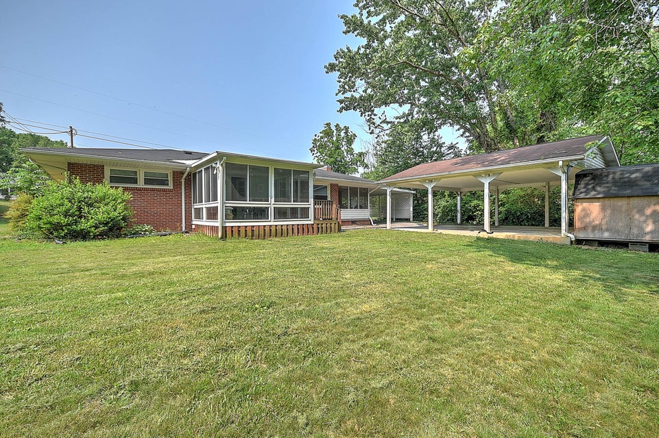 Photo #27: 277 De Lee Drive