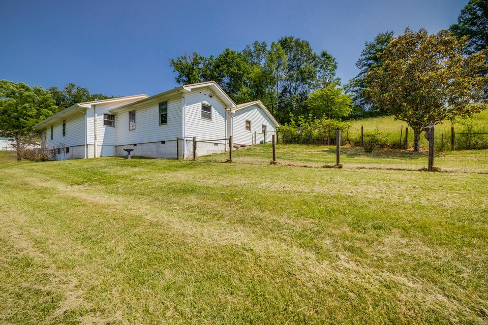 Photo #31: 630 South Austin Springs Road
