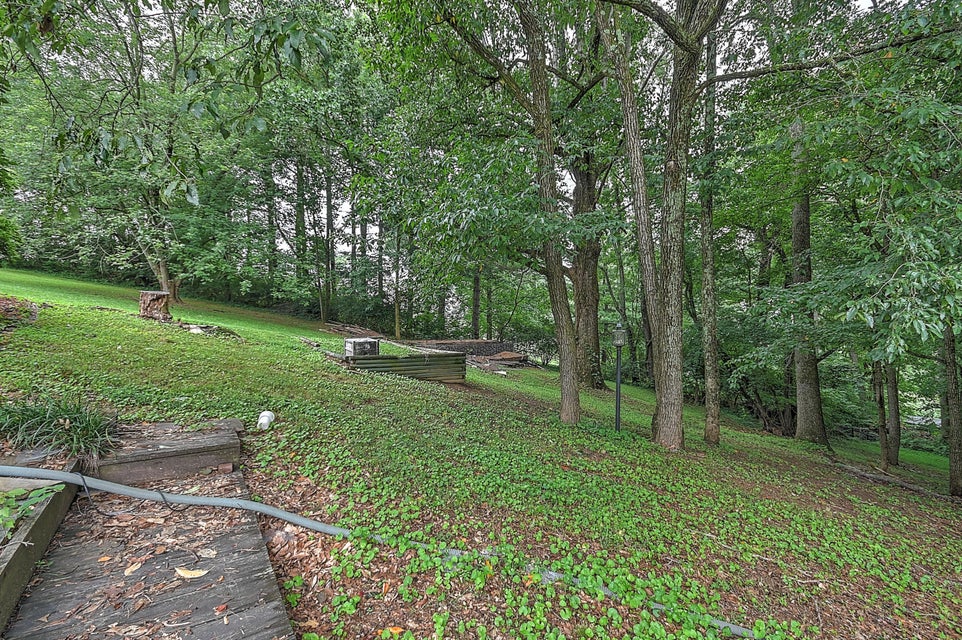 Photo #10: 255 Overlake Drive
