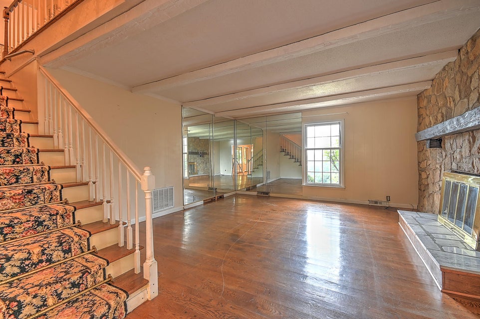 Photo #76: 255 Overlake Drive