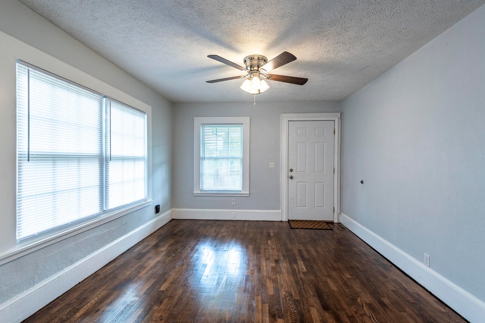 Photo #14: 1029 Heather Road