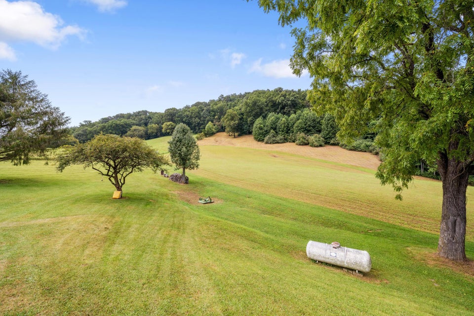 Photo #66: 2561 Carters Valley Road