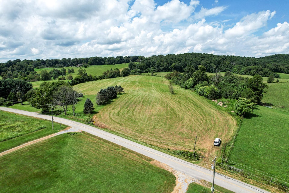 Photo #12: 16 Ac Milburnton Road