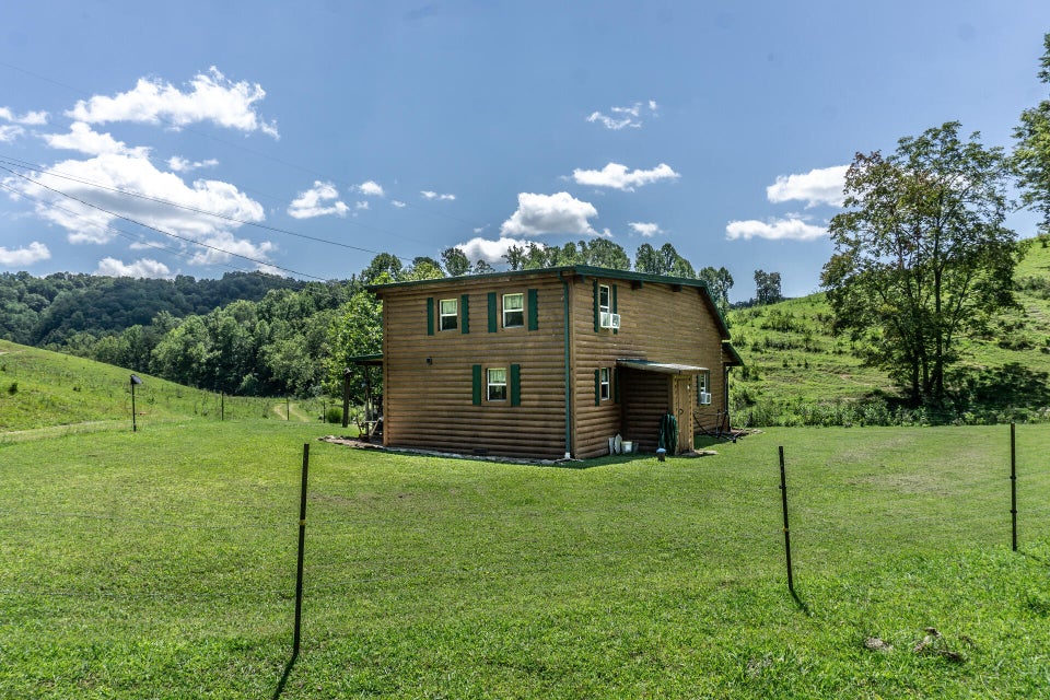 Photo #34: 869 Caney Valley Loop