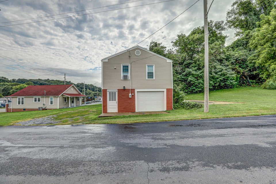 Photo #11: 1092 Lynn Garden Drive
