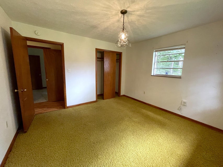 Photo #15: 1466 Green Acres Drive