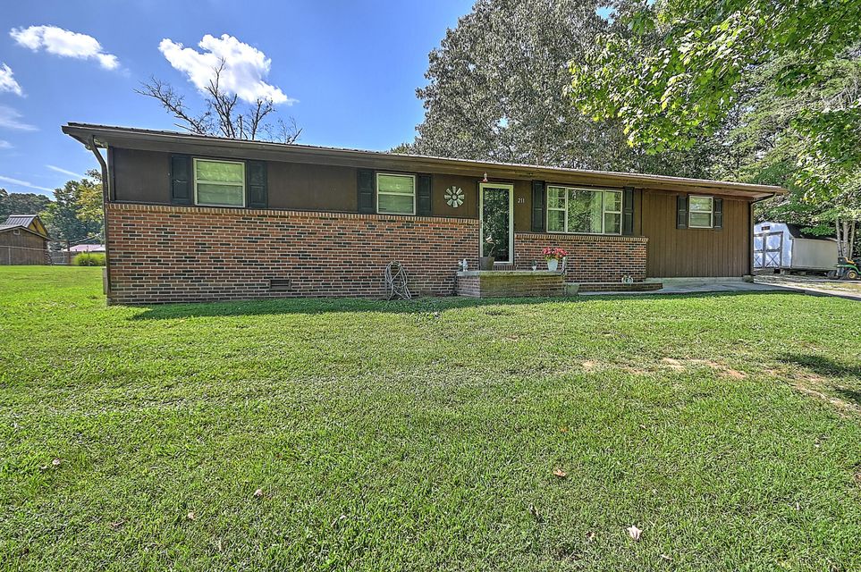Photo #3: 211 Shady Lane Avenue