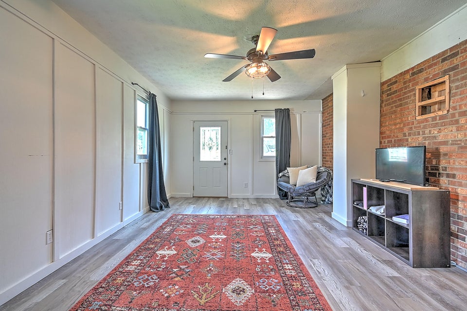 Photo #14: 1506 Stoneybrook Drive