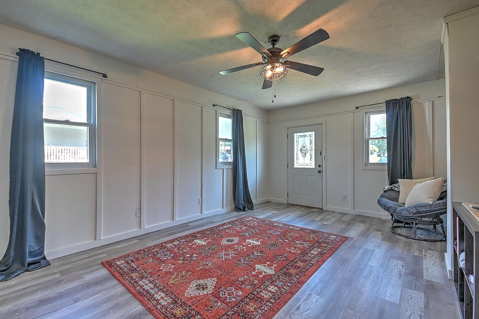 Photo #15: 1506 Stoneybrook Drive