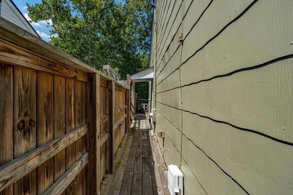 Photo #7: 2900 Ashley Street