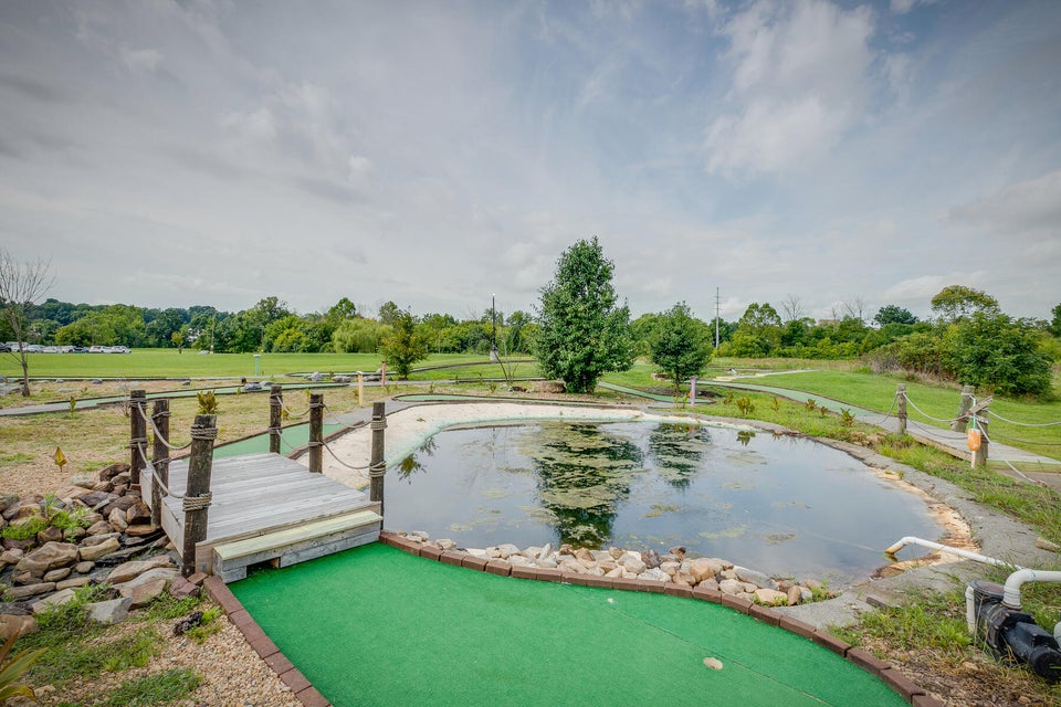Photo #32: 2000 Stonebrook Place