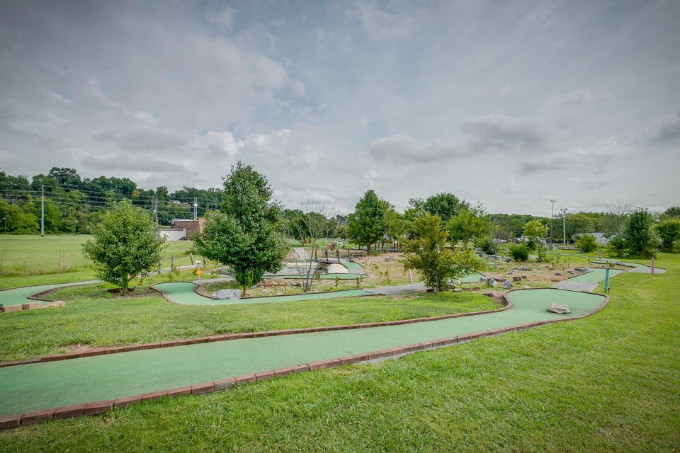 Photo #33: 2000 Stonebrook Place