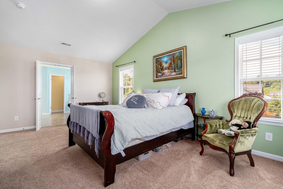 Photo #51: 1310 Hammett Road