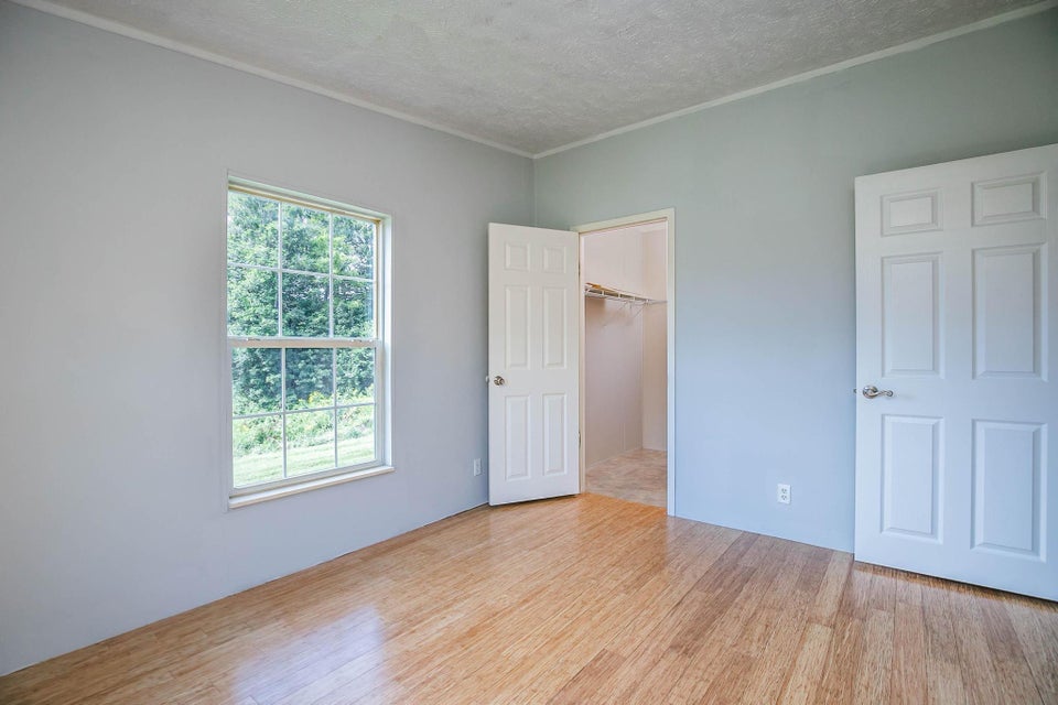 Photo #27: 3386 Cherokee Road