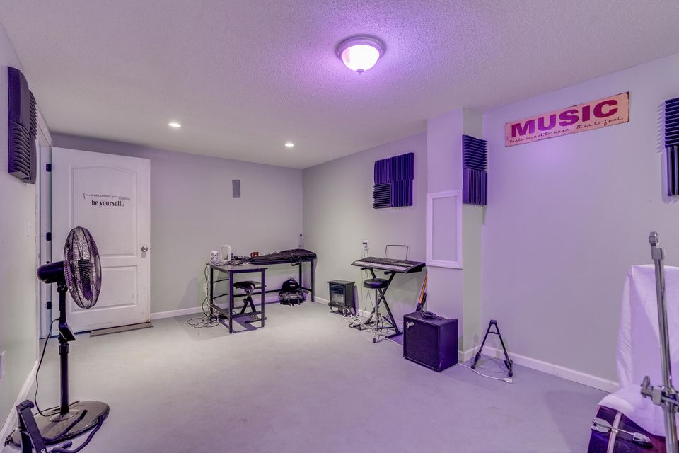 Photo #25: 304 Allison Road