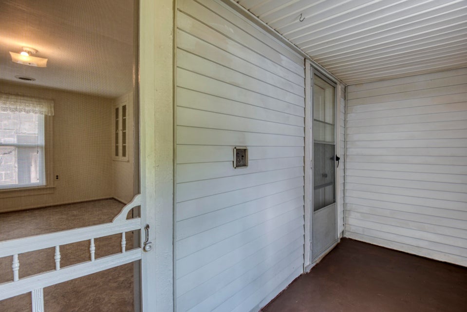 Photo #29: 158 Dutton Road