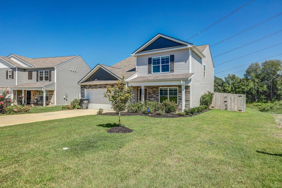 Photo #2: 3112 Phillips Way