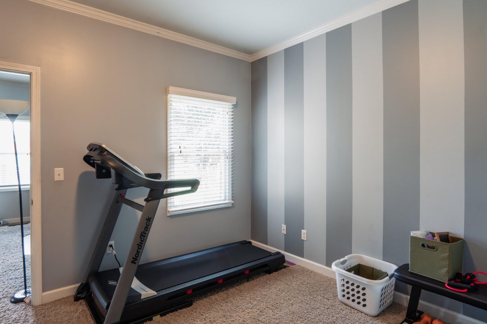 Photo #38: 232 Regency Park