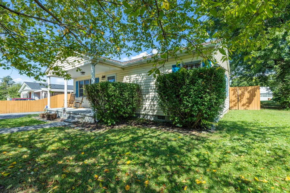 Photo #20: 1107 Lynndale Drive