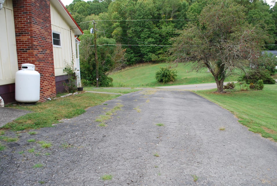 Photo #54: 7004 Amherst Road