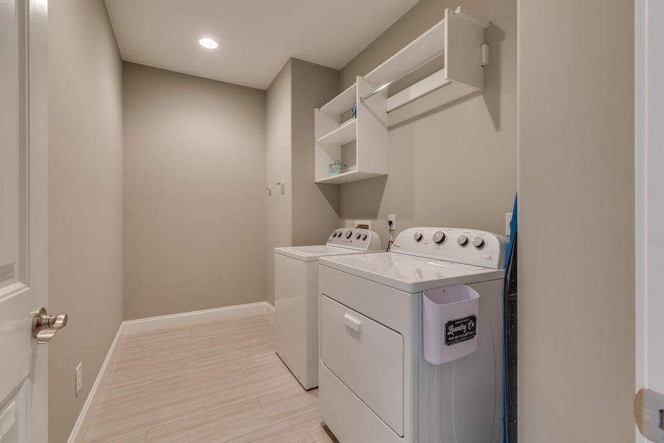 Photo #32: 3316 Murrayfield Way