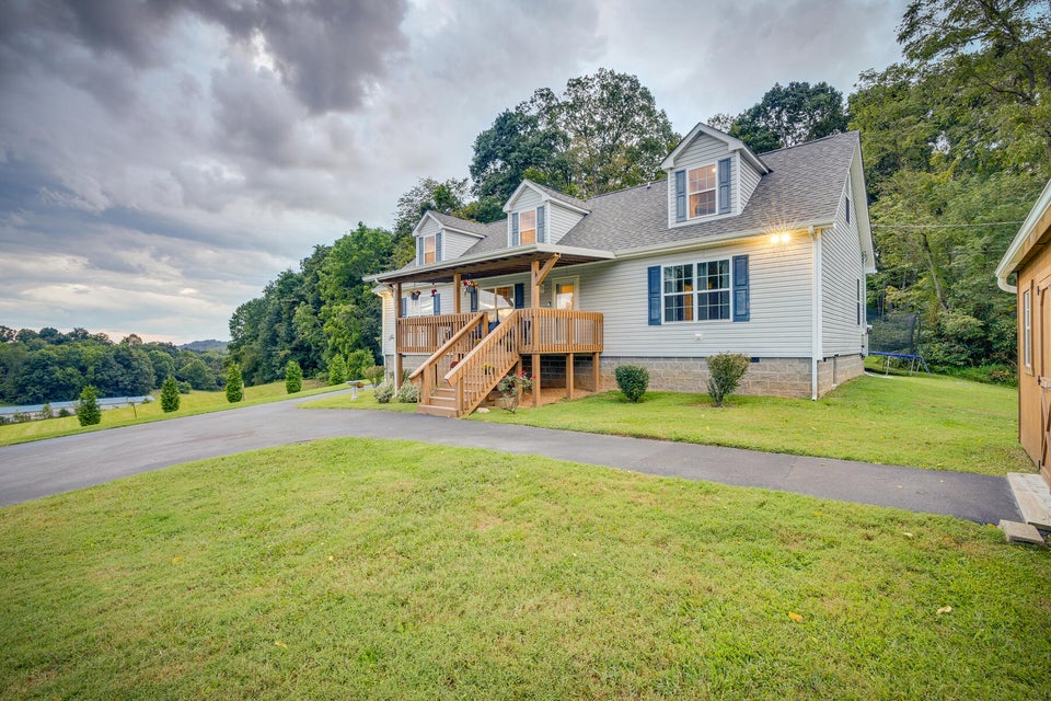 Photo #4: 790 Henson Road