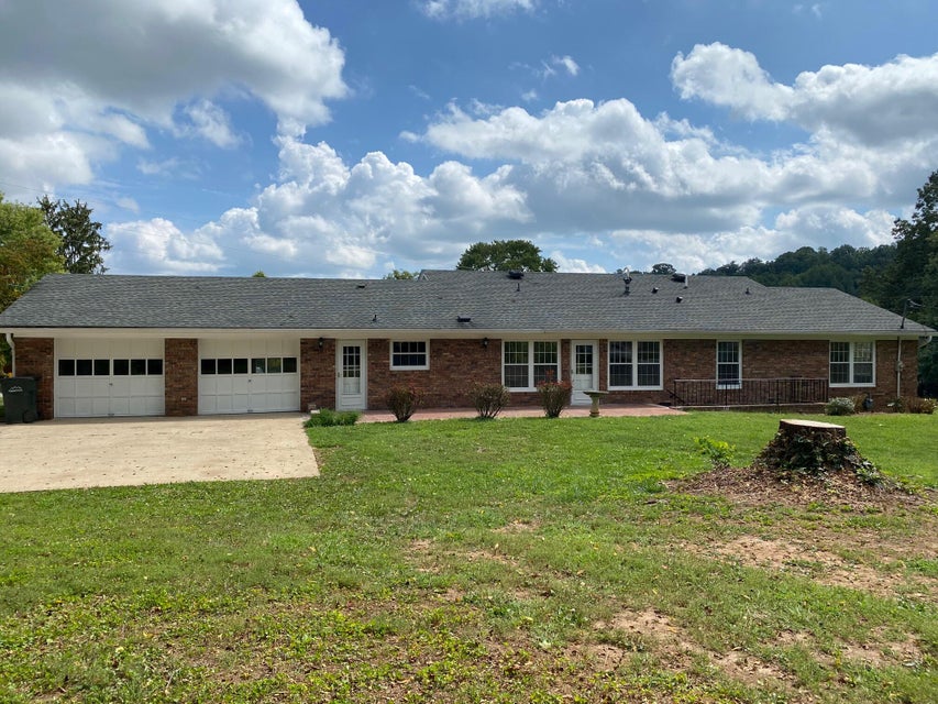 Photo #4: 112 Wayfair Drive