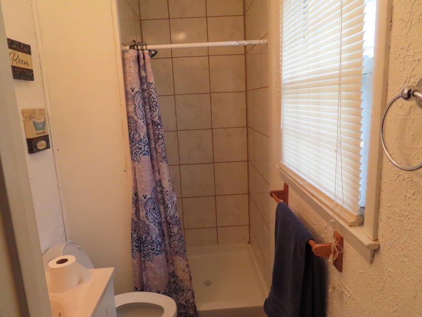 Photo #28: 300 Lynnwood Drive Drive