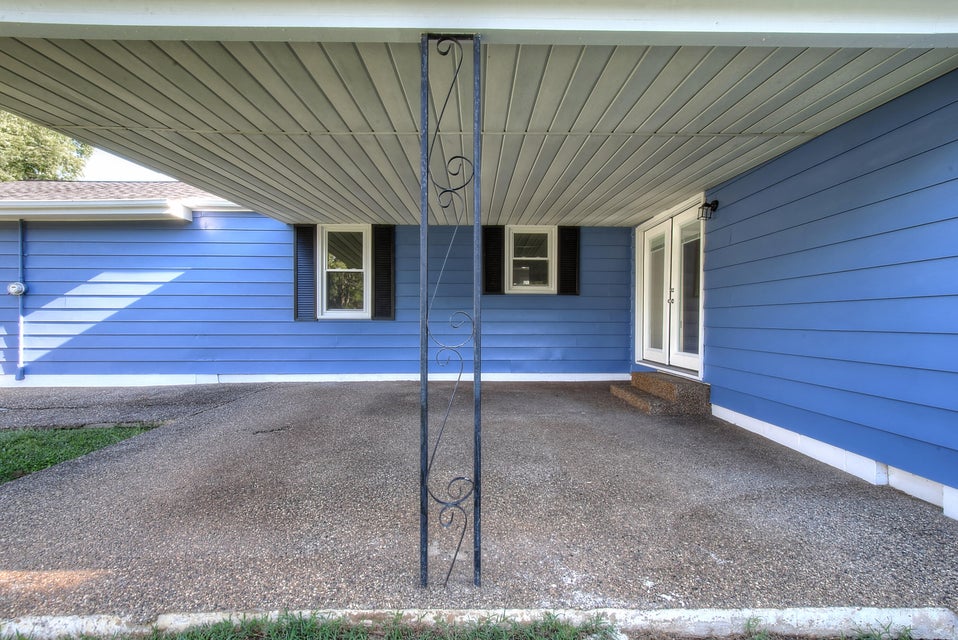 Photo #22: 1217 Glynridge Avenue