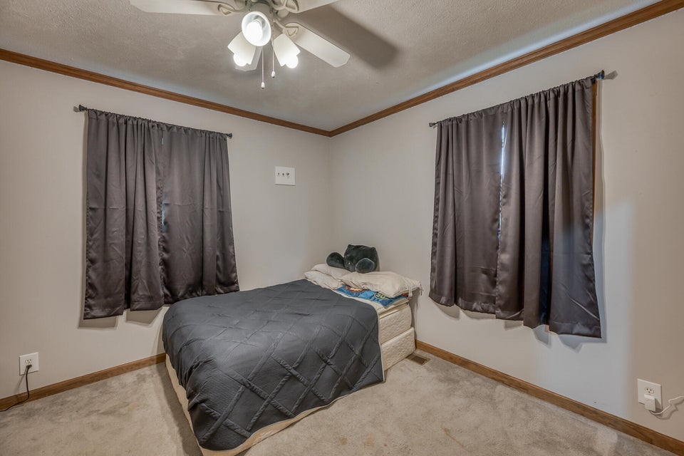 Photo #19: 2637 Anderson Street