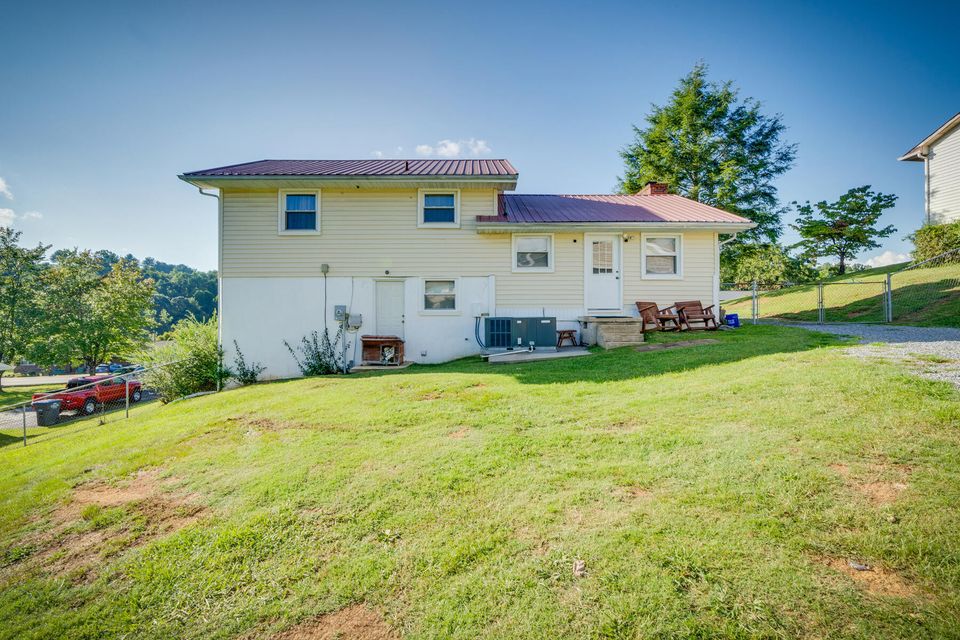 Photo #23: 1817 Granby Road