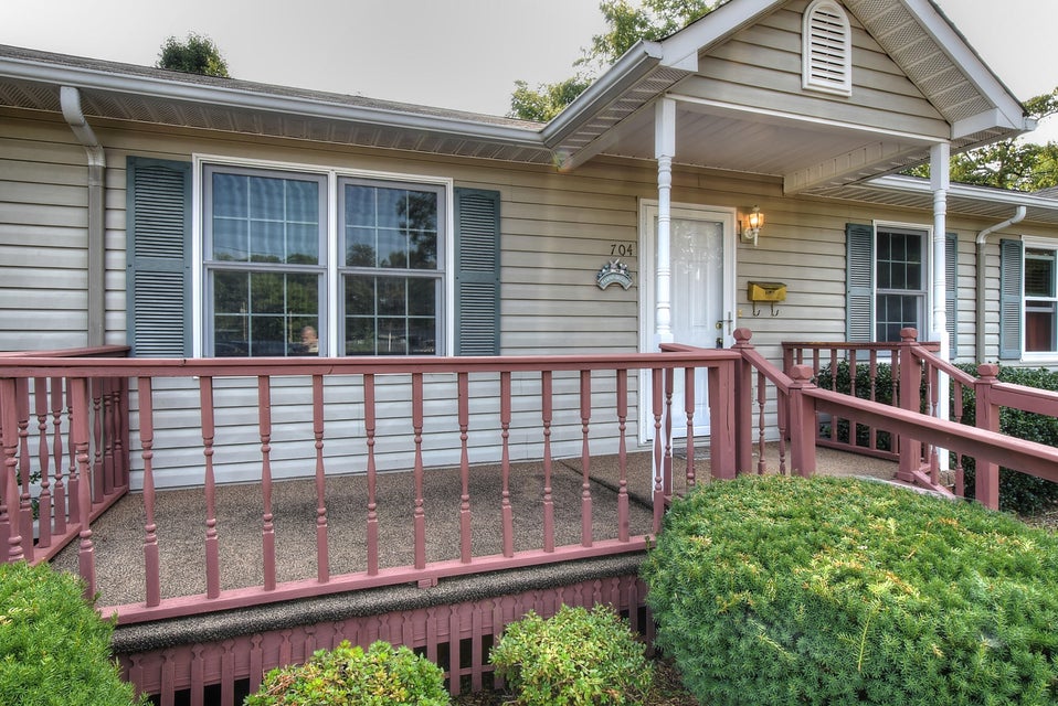 Photo #2: 704 Hickory Street
