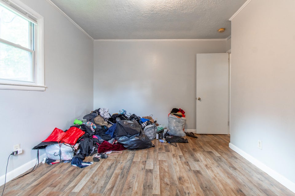 Photo #34: 509 Robinson Drive