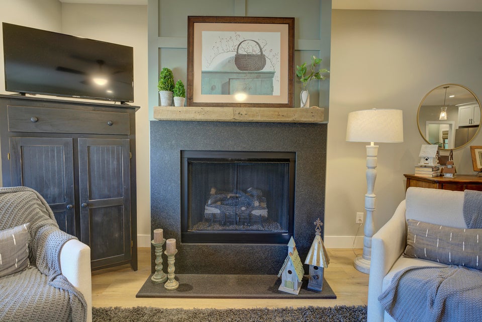 Photo #11: 1613 Caymus Court Court