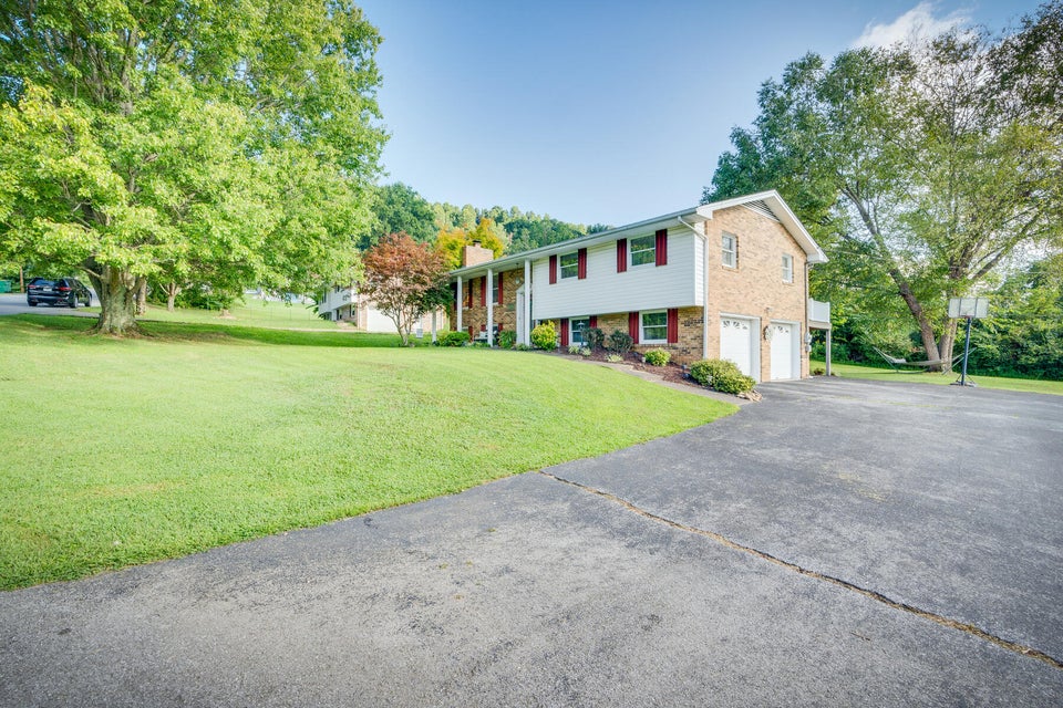 Photo #3: 112 Lemay Drive