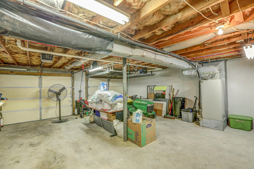 Photo #37: 710 Santa Fe Drive