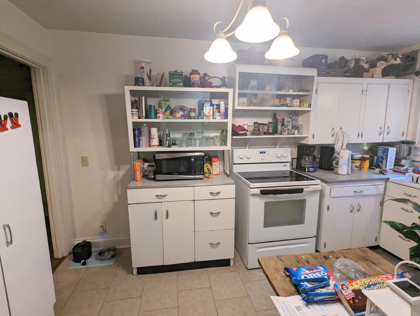 Photo #11: 424 Coeburn Road