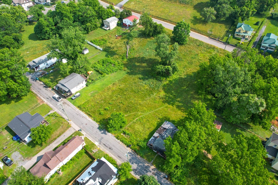 Photo #3: 441 Clinton Avenue