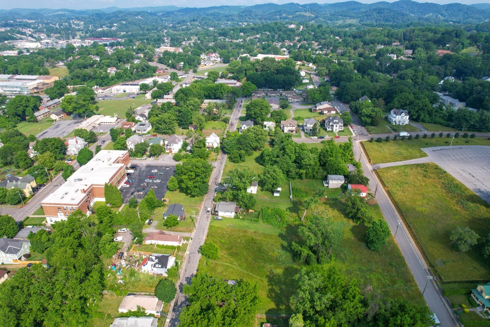 Photo #10: 441 Clinton Avenue