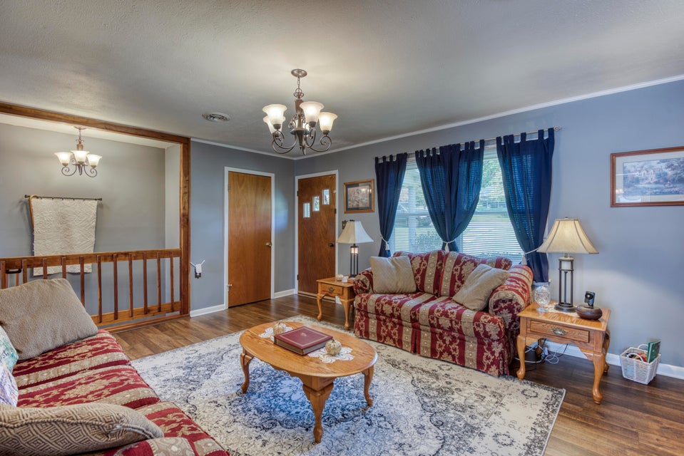 Photo #11: 115 Kilgore Drive
