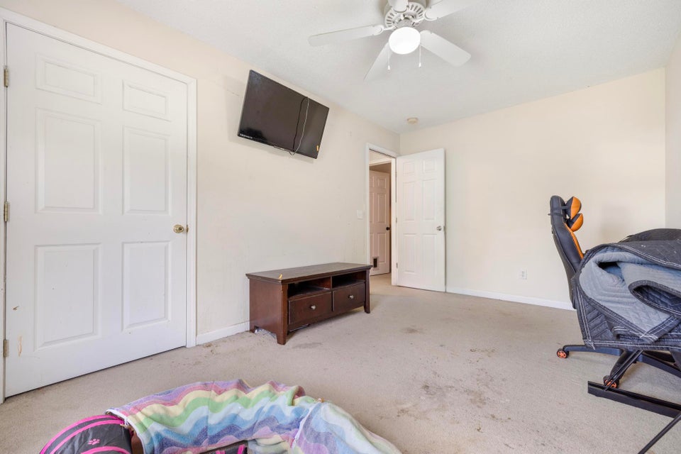 Photo #14: 2023 Weaver Pike